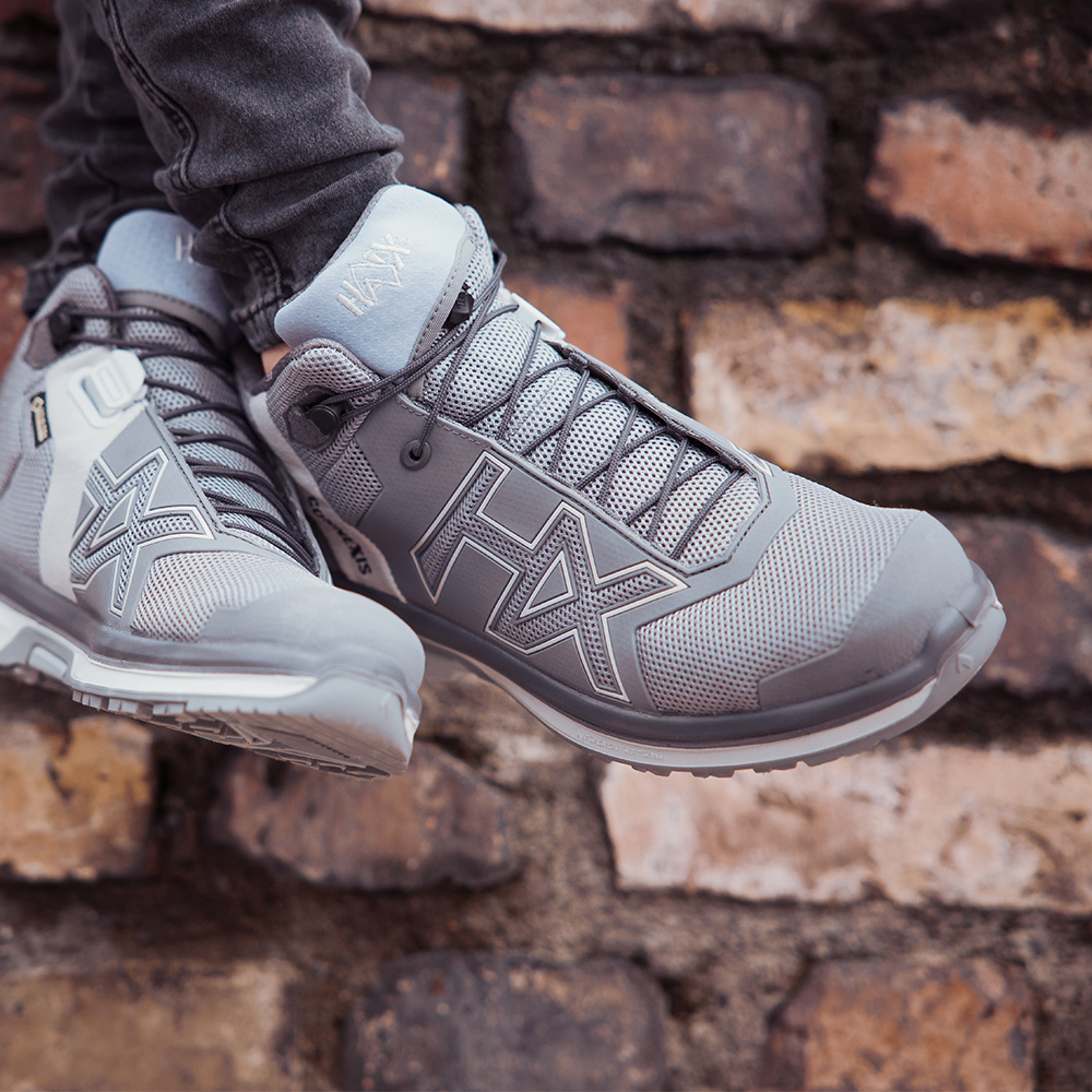 360007_con_go_gtx_ws_low_silver-snow_act01_web 360007_con_go_gtx_ws_low_silver-snow_act01_web01910