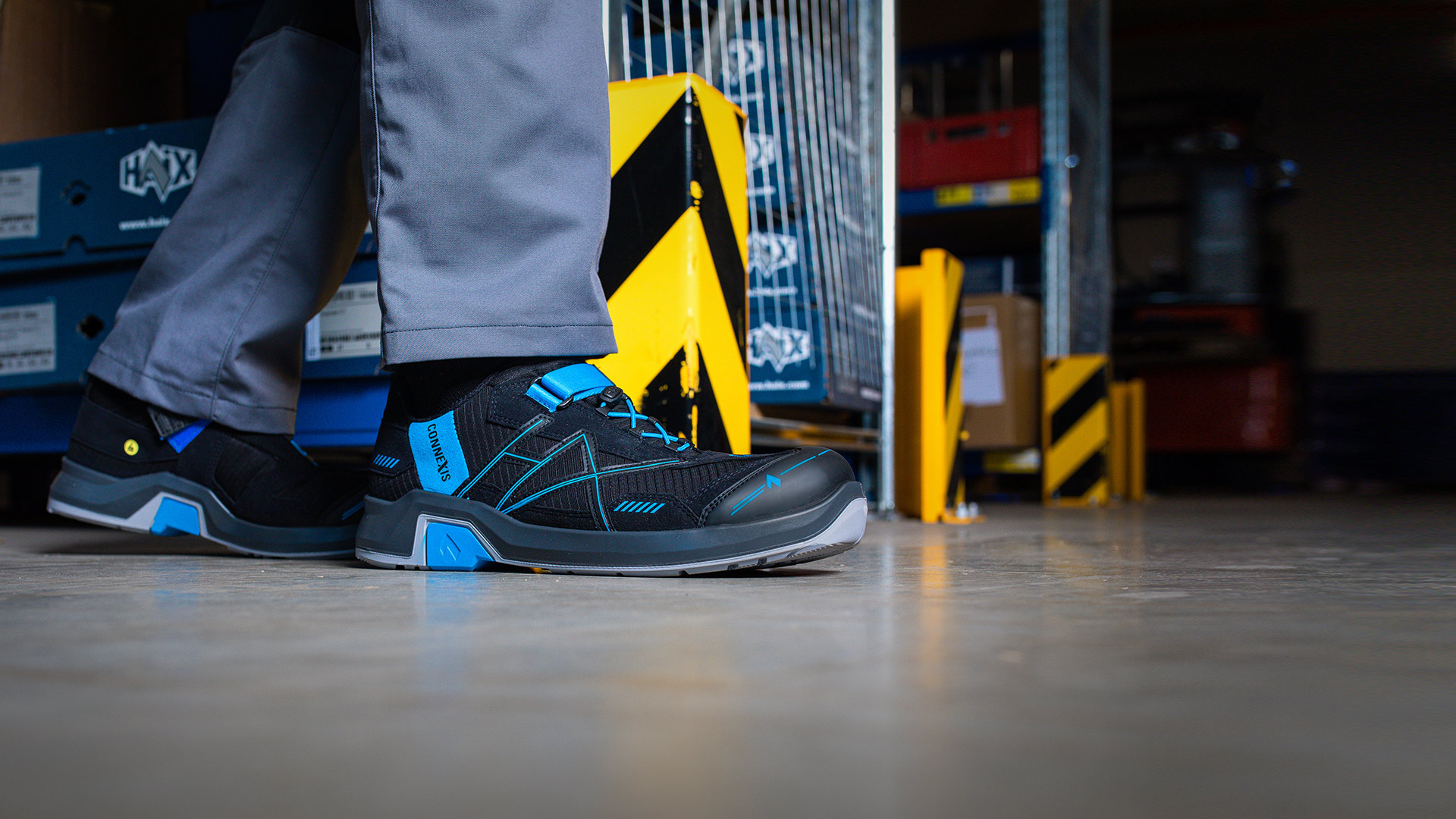 630002_connexis_safety_t_s1_low_black_blue